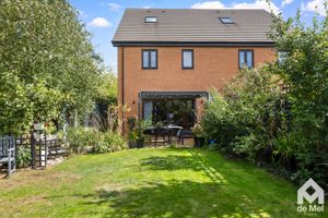 Photo 21- click for photo gallery